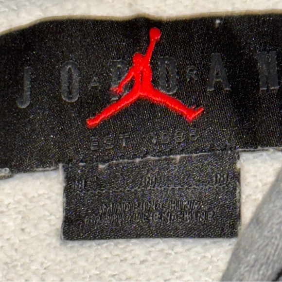 Nike Jordan Essential Men’s Fleece Pullover Hoodie Grey - Picture 4 of 5